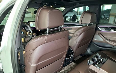 BMW 5 серия, 2022 год, 6 590 000 рублей, 14 фотография