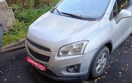 Chevrolet Tracker III, 2015 год, 705 000 рублей, 2 фотография