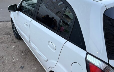 KIA Rio II, 2011 год, 350 000 рублей, 2 фотография