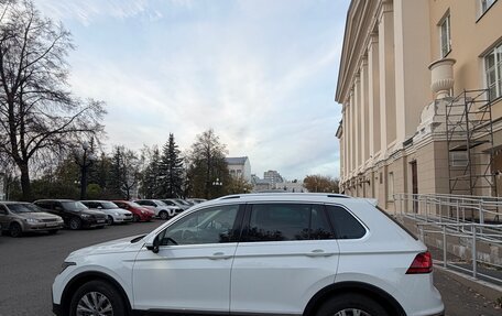 Volkswagen Tiguan II, 2021 год, 3 200 000 рублей, 6 фотография