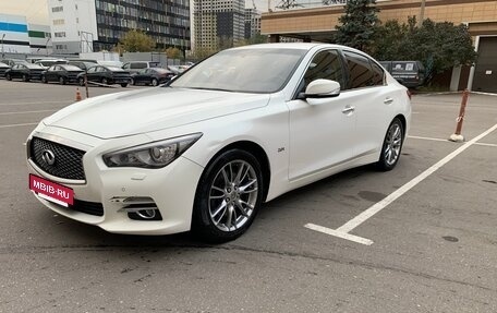 Infiniti Q50 I рестайлинг, 2014 год, 1 350 000 рублей, 3 фотография