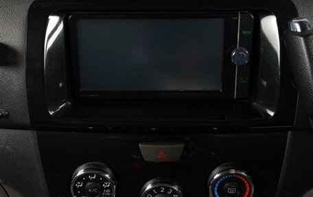 Toyota bB II рестайлинг, 2013 год, 999 000 рублей, 15 фотография
