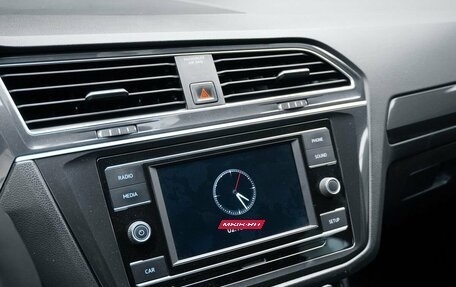 Volkswagen Tiguan II, 2017 год, 2 149 000 рублей, 12 фотография