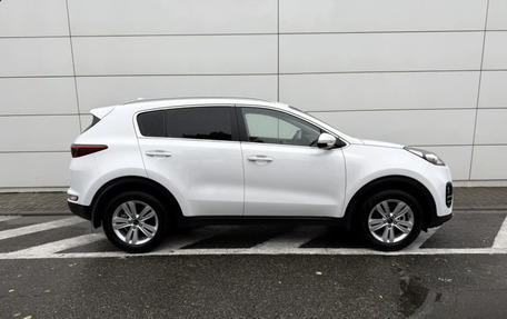 KIA Sportage IV рестайлинг, 2017 год, 1 950 000 рублей, 4 фотография