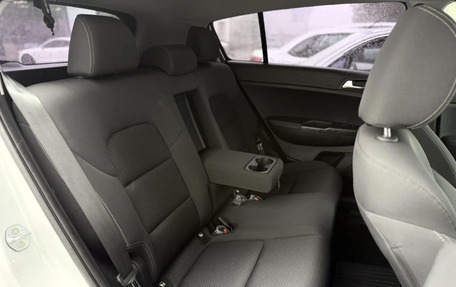 KIA Sportage IV рестайлинг, 2017 год, 1 950 000 рублей, 15 фотография