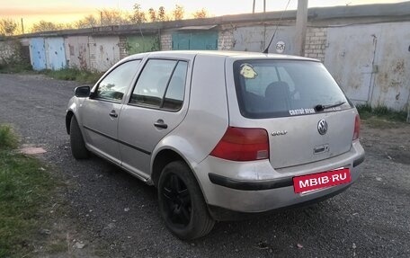 Volkswagen Golf IV, 2000 год, 150 000 рублей, 2 фотография