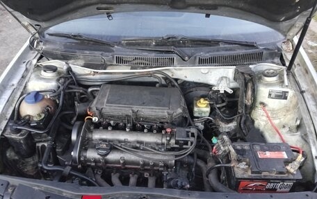 Volkswagen Golf IV, 2000 год, 150 000 рублей, 5 фотография