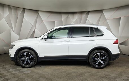 Volkswagen Tiguan II, 2017 год, 2 497 000 рублей, 5 фотография