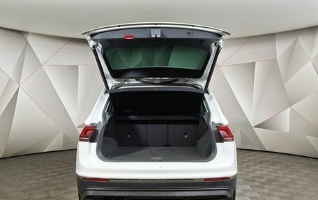 Volkswagen Tiguan II, 2017 год, 2 497 000 рублей, 12 фотография