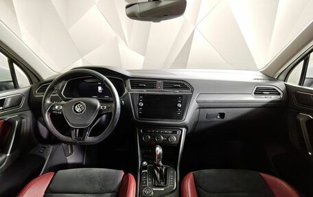 Volkswagen Tiguan II, 2017 год, 2 497 000 рублей, 14 фотография