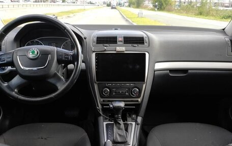 Skoda Octavia, 2012 год, 990 000 рублей, 10 фотография