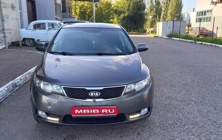 KIA Cerato III, 2013 год, 900 000 рублей, 1 фотография