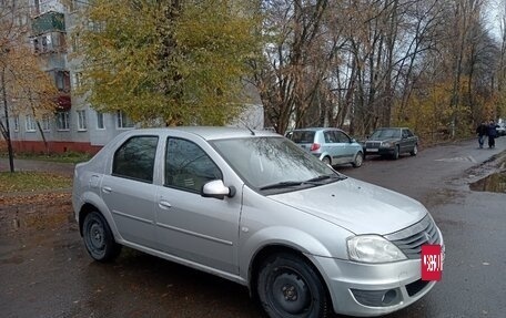 Renault Logan I, 2012 год, 600 000 рублей, 2 фотография