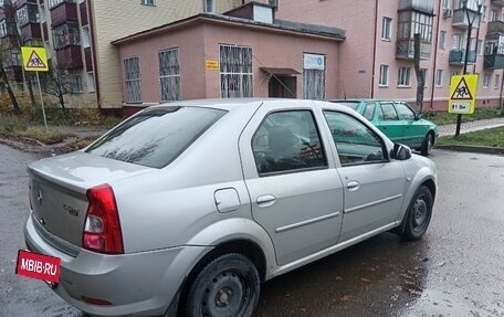 Renault Logan I, 2012 год, 600 000 рублей, 4 фотография