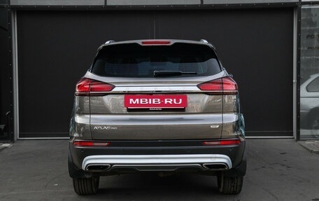 Geely Atlas, 2022 год, 1 550 000 рублей, 5 фотография