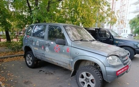 Chevrolet Niva I рестайлинг, 2004 год, 350 000 рублей, 3 фотография