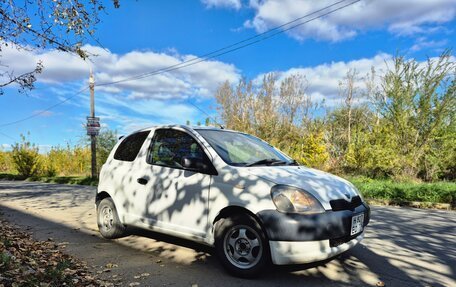 Toyota Vitz, 2001 год, 295 000 рублей, 3 фотография