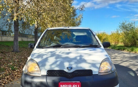 Toyota Vitz, 2001 год, 295 000 рублей, 4 фотография