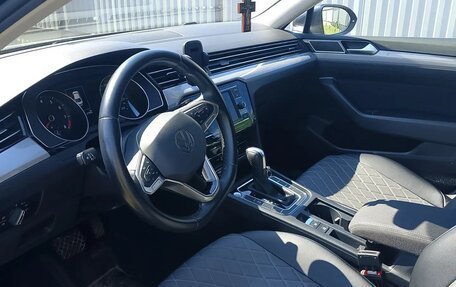 Volkswagen Passat B8 рестайлинг, 2021 год, 2 330 000 рублей, 7 фотография