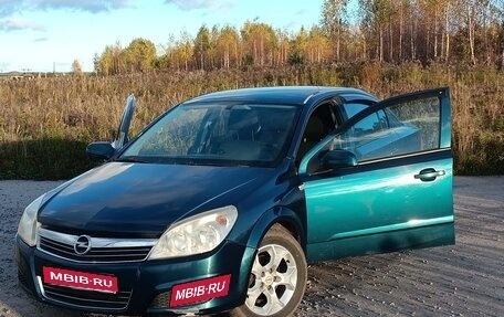 Opel Astra H, 2008 год, 350 000 рублей, 1 фотография
