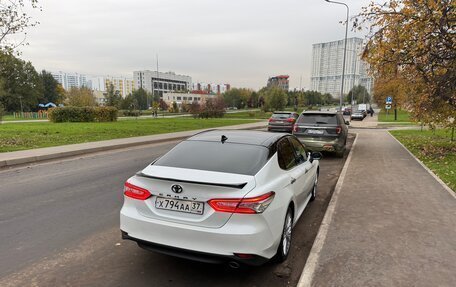 Toyota Camry, 2020 год, 2 750 000 рублей, 5 фотография