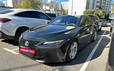 Lexus IS III, 2020 год, 3 650 000 рублей, 4 фотография