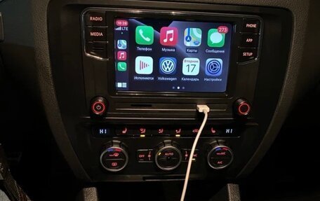 Volkswagen Jetta VI, 2013 год, 650 000 рублей, 10 фотография