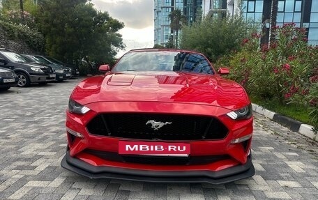 Ford Mustang VI рестайлинг, 2019 год, 3 300 000 рублей, 4 фотография