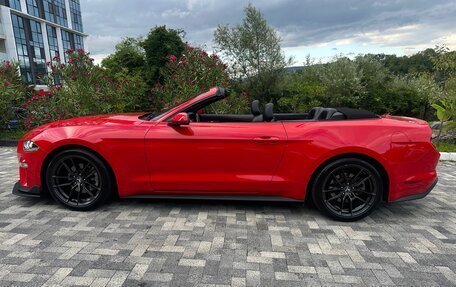 Ford Mustang VI рестайлинг, 2019 год, 3 300 000 рублей, 6 фотография