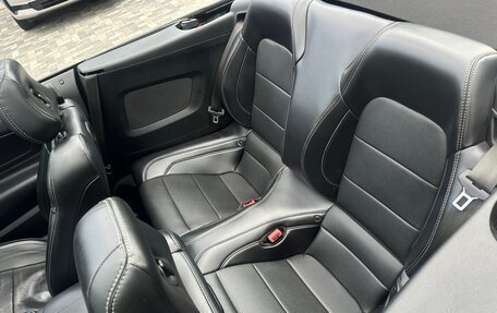 Ford Mustang VI рестайлинг, 2019 год, 3 300 000 рублей, 24 фотография