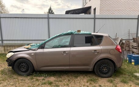 KIA cee'd I рестайлинг, 2009 год, 220 000 рублей, 4 фотография