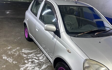 Toyota Vitz, 2000 год, 270 000 рублей, 3 фотография