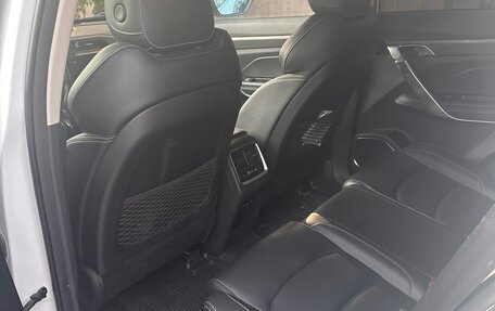 Geely Atlas, 2023 год, 2 250 000 рублей, 5 фотография