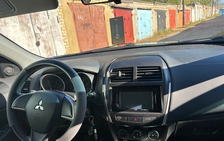Mitsubishi ASX I рестайлинг, 2013 год, 900 000 рублей, 8 фотография