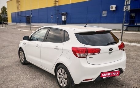 KIA Rio III рестайлинг, 2015 год, 810 000 рублей, 7 фотография