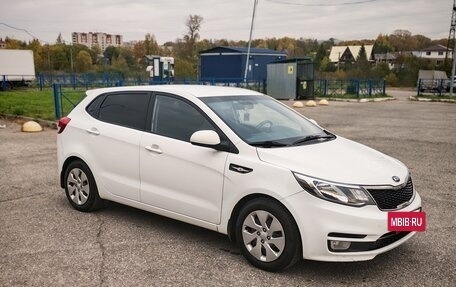 KIA Rio III рестайлинг, 2015 год, 810 000 рублей, 12 фотография