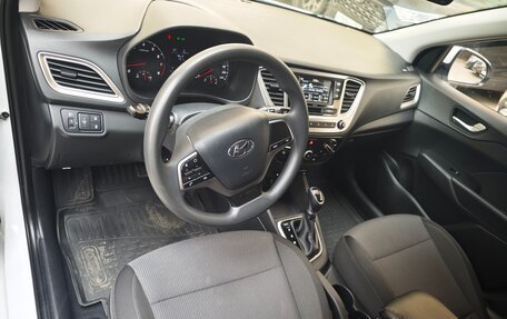 Hyundai Solaris II рестайлинг, 2022 год, 1 620 000 рублей, 7 фотография