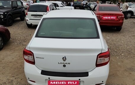 Renault Logan II, 2018 год, 1 050 000 рублей, 2 фотография
