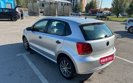 Volkswagen Polo VI (EU Market), 2011 год, 495 000 рублей, 3 фотография