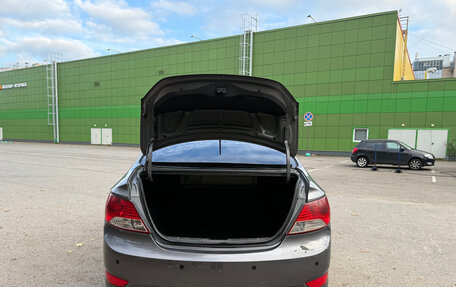 Hyundai Solaris II рестайлинг, 2011 год, 600 000 рублей, 9 фотография