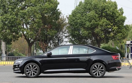 Skoda Superb III рестайлинг, 2026 год, 2 670 000 рублей, 7 фотография
