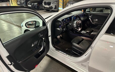 Mercedes-Benz A-Класс AMG, 2021 год, 4 100 000 рублей, 3 фотография