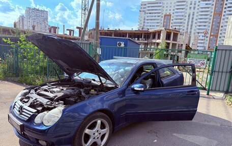 Mercedes-Benz C-Класс, 2001 год, 270 000 рублей, 5 фотография