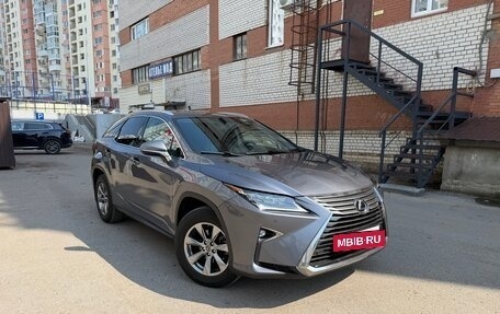 Lexus RX IV рестайлинг, 2018 год, 3 570 000 рублей, 6 фотография