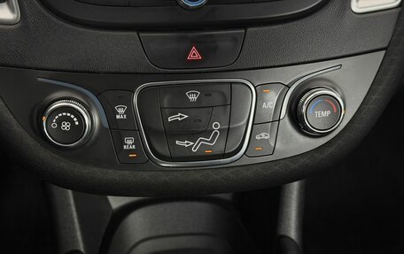 Chevrolet Malibu IX, 2018 год, 1 097 000 рублей, 15 фотография