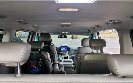 Hyundai Grand Starex Grand Starex I рестайлинг 2, 2014 год, 1 800 000 рублей, 5 фотография