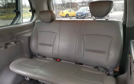 Hyundai Grand Starex Grand Starex I рестайлинг 2, 2014 год, 1 800 000 рублей, 7 фотография