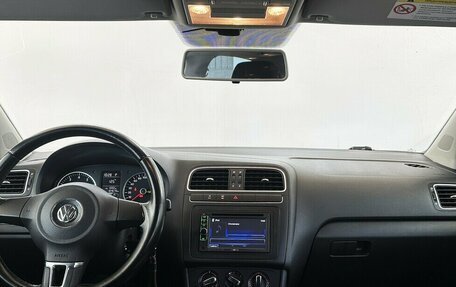 Volkswagen Polo VI (EU Market), 2011 год, 630 000 рублей, 5 фотография