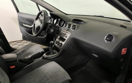 Peugeot 408 I рестайлинг, 2013 год, 600 000 рублей, 9 фотография