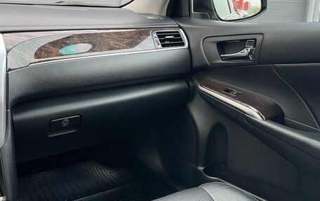 Toyota Camry, 2017 год, 2 100 000 рублей, 16 фотография